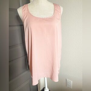 Soprano NWOT Hi-Low Racker Back Blouse, Size XL